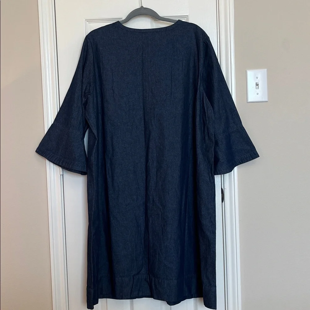 NWT Draper James Chambray Ruffle Shift Dress - Picture 5 of 8